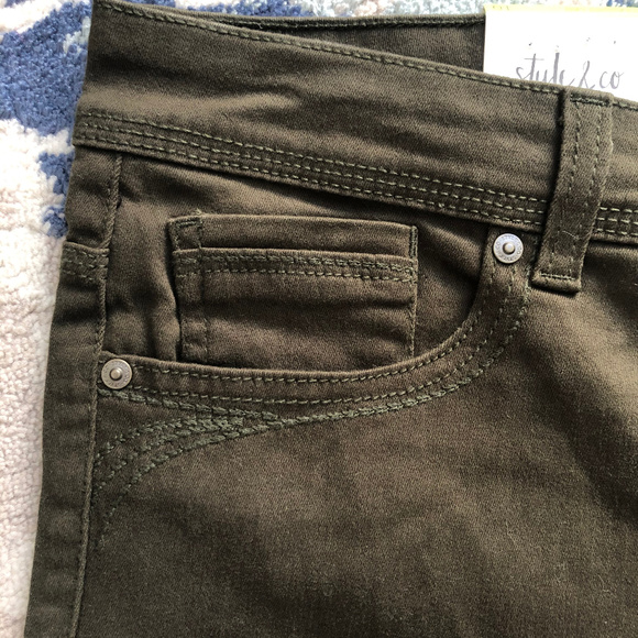 Style&Co Rail Straight Leg Embroidered Olive Jeans - Picture 5 of 8
